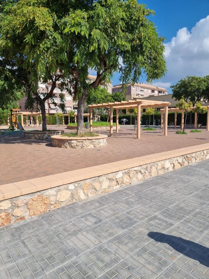 Apartement Santa Pola - 2 Bedrooms - Playa Lisa Tamarit - Airco - Parking ภายนอก รูปภาพ